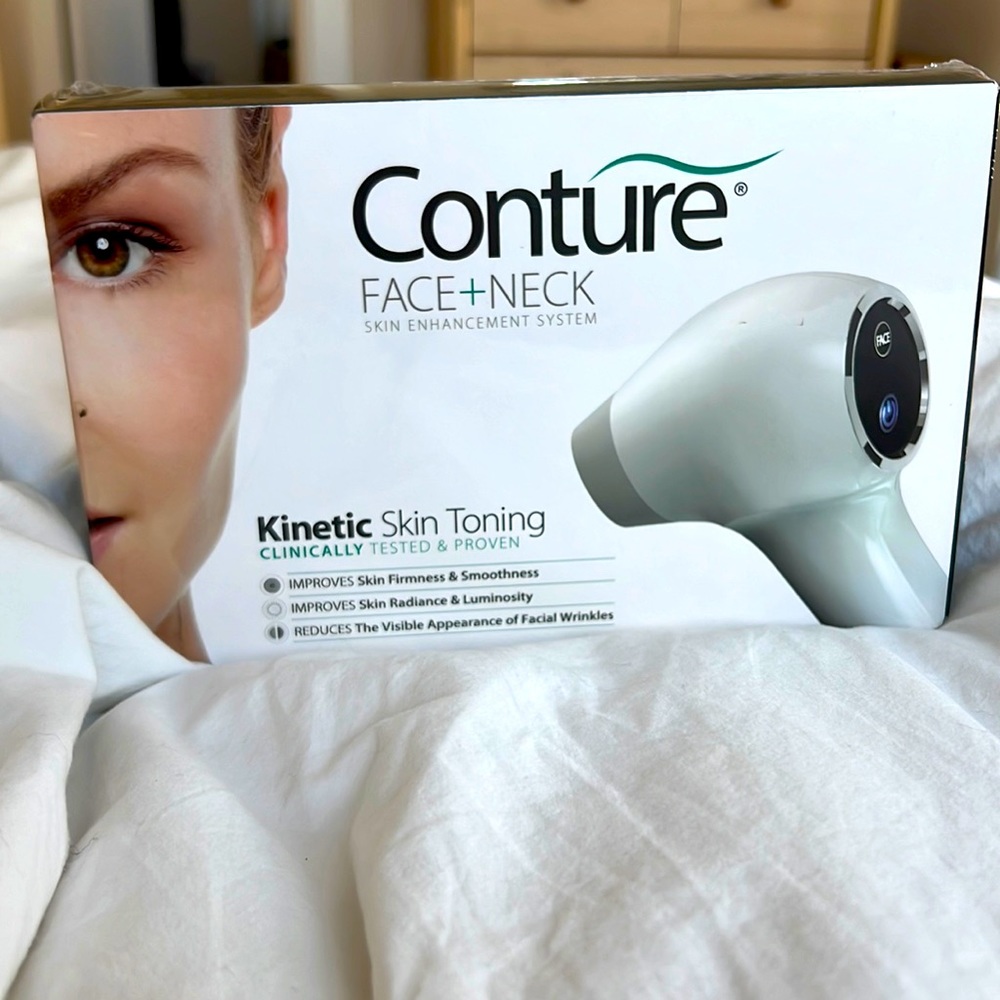 Conture Face+Neck skin enhancement system